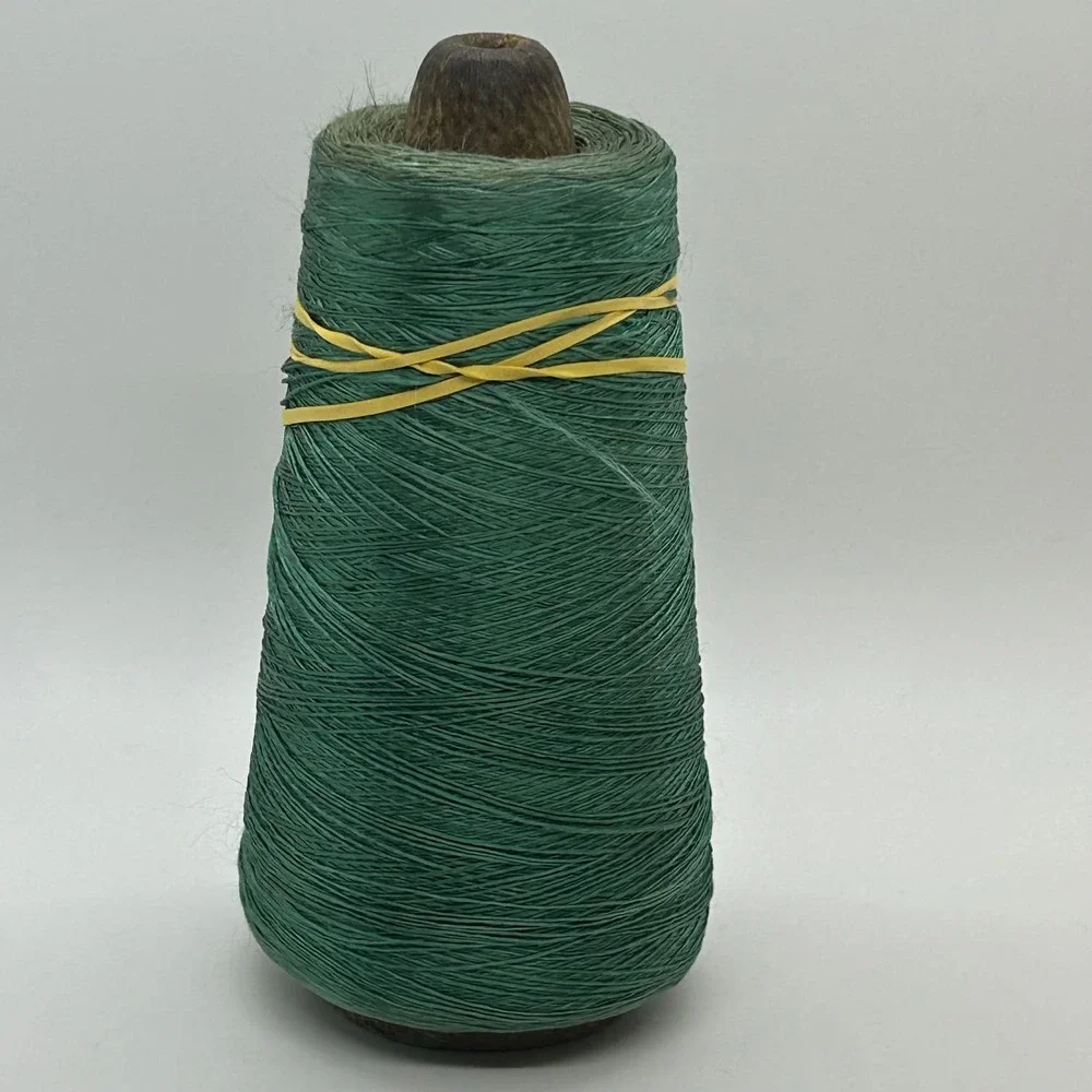 Vintage Thread 5 Large Spools Black Blue Green Cream Gold Pre Owned ‎ RARE